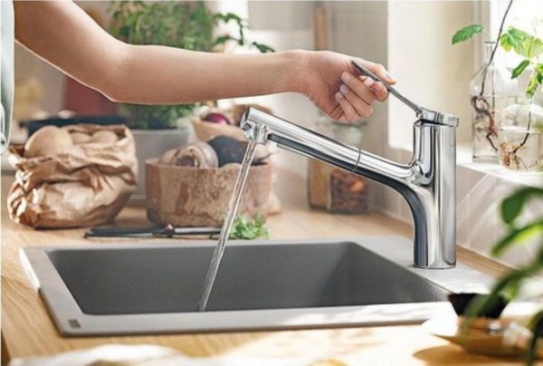 Spültischmischer Hansgrohe 150 Zesis M33 herausziehbare Geschirrbrause 2jet chrom – Bild 2
